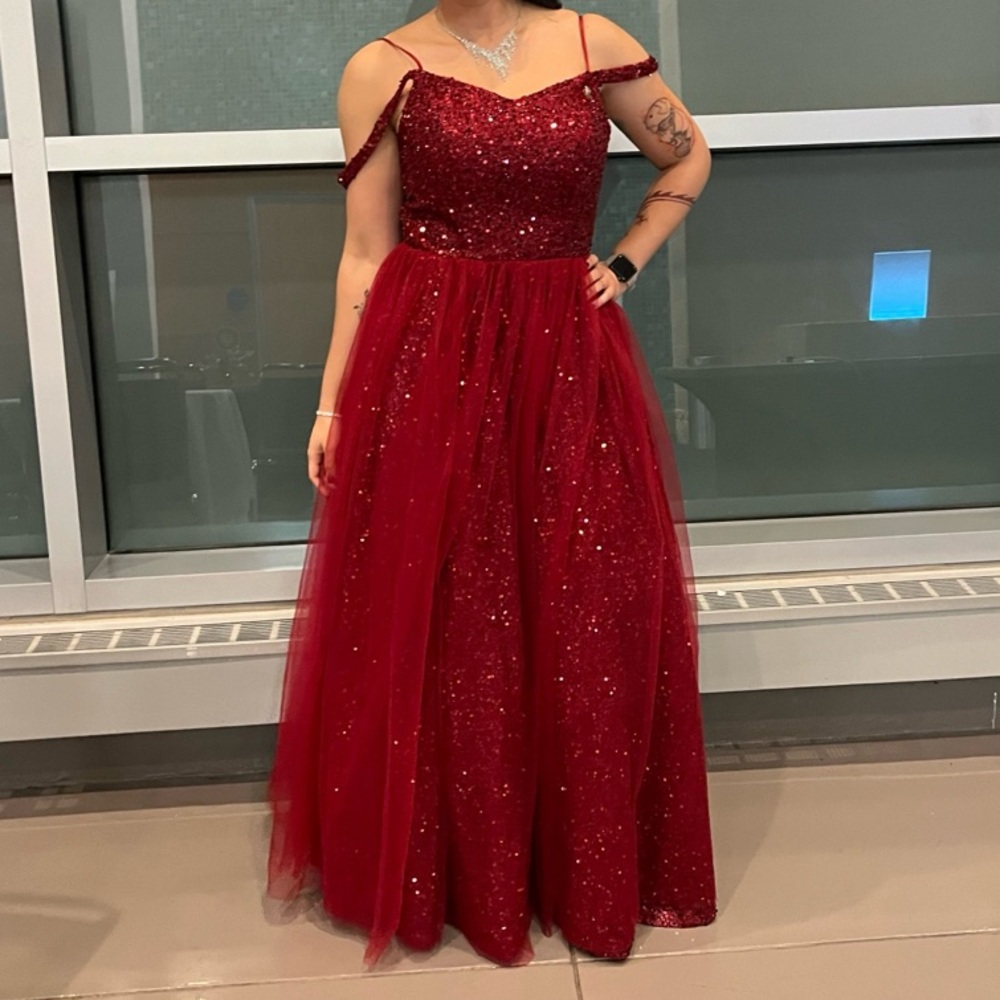 Elegant Red Off-Shoulder Gown